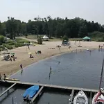 펜션 Lakeside Retreat At Veluwe 넌스피트