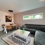 펜션 Lakeside Retreat At Veluwe *