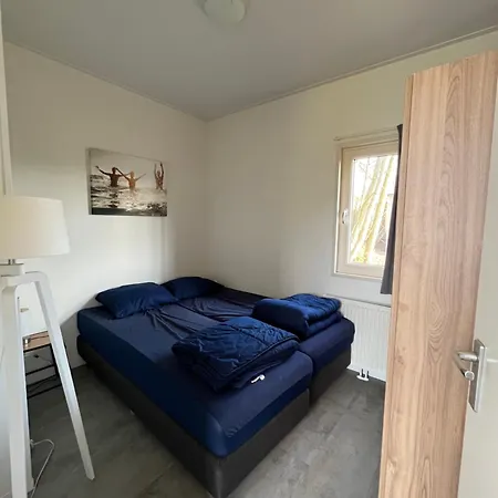 度假居 Lakeside Retreat At Veluwe