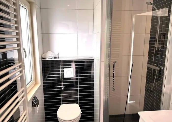 Lakeside Retreat At Veluwe *