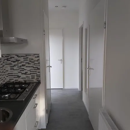 Lakeside Retreat At Veluwe *