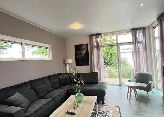 Lakeside Retreat At Veluwe Nunspeet